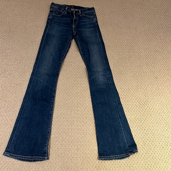 Citizens of Humanity jeans.  Boot cut, slim fit.  Worn in, soft and comfy. - Picture 1 of 5